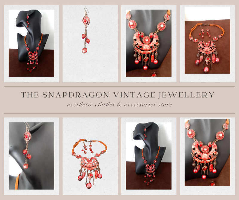 Vintage Metal Based Bead/Painted Detail Necklace Set