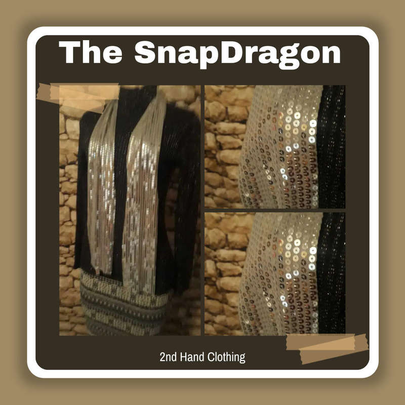 VERY SMART FOR THAT SPECIAL OCCASION SILVER SEQUIN SCARF