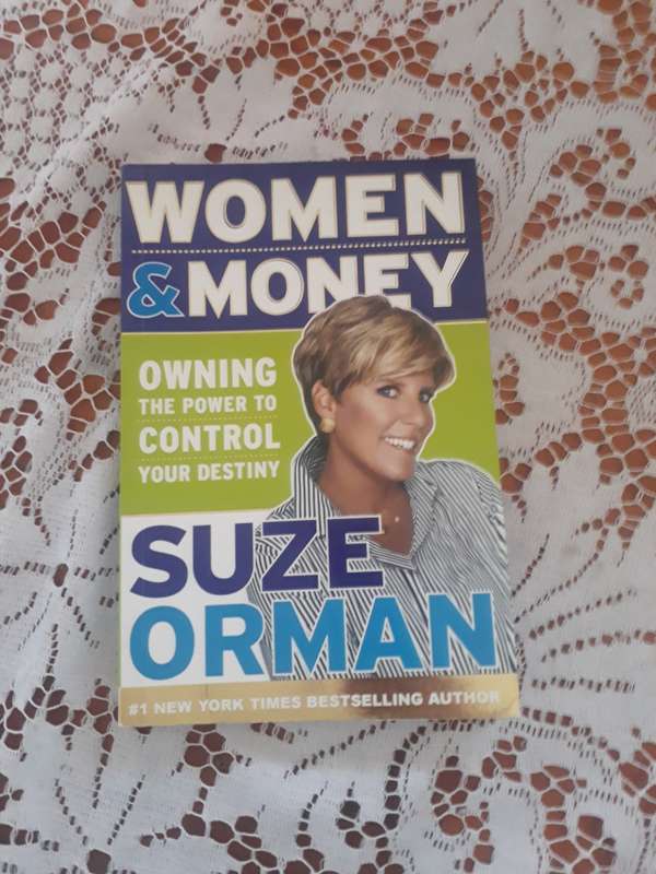 BUSINESS BOOK - WOMEN AND MONEY BY SUZE ORMAM