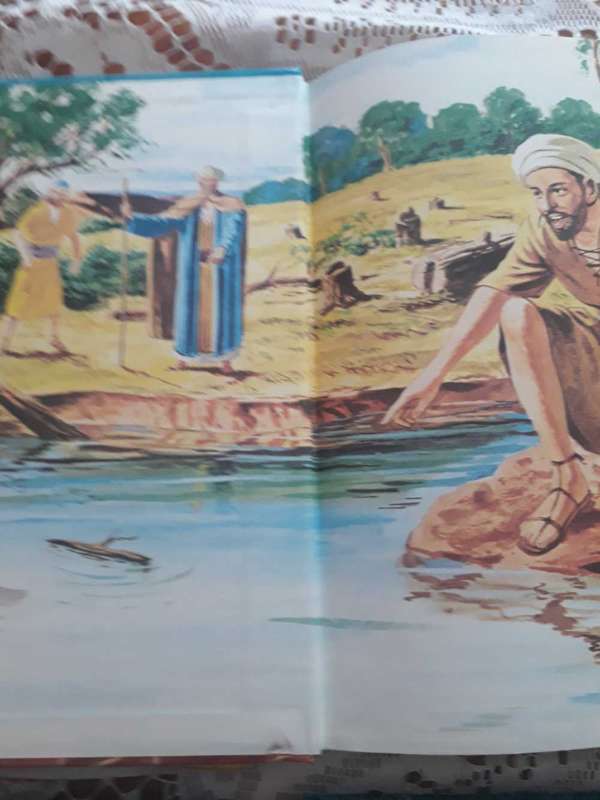 ANTIQUARIAN COLLECTABLE BOOKS - DIE BYBEL VERHAAL IN AFRIKAANS  VOL 1 - 10 - SELLING AS IS.