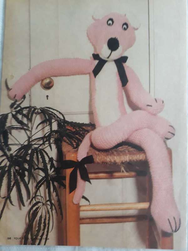 TOY KNITTING PATTERN - PINK PANTHER