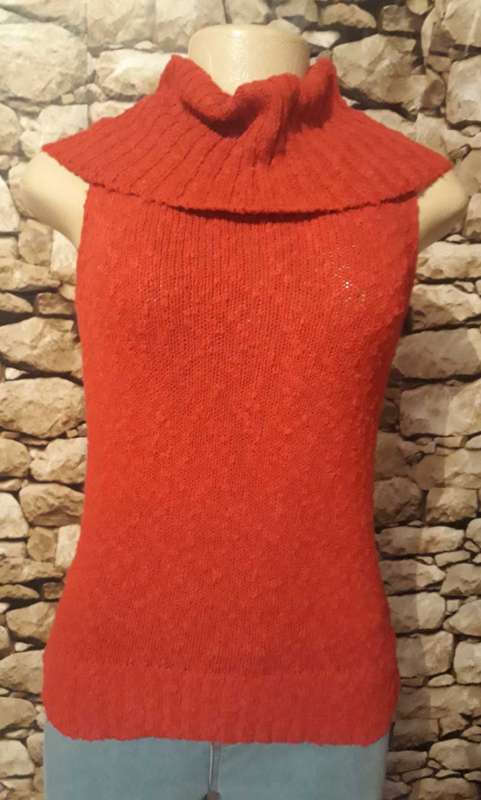 Debbie Morgan Brand - Dark Red Pullover Knitted Top with Cowl Neck and Sleeveless - Size S/8/32