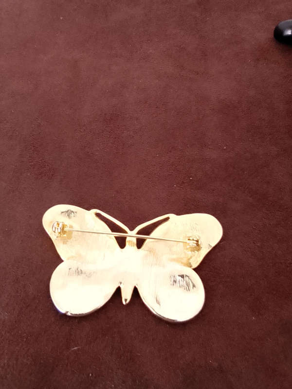 VINTAGE COSTUME GOLD TONE BUTTERFLY BROOCH WITH BLUE & GREEN ENAMEL - 6 cm