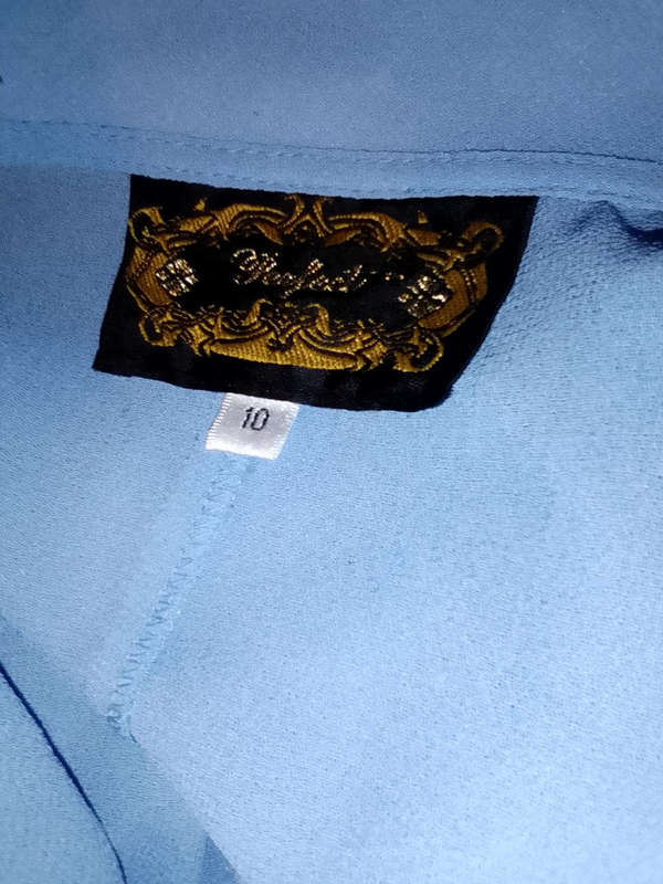 STUNNING LIGHT BLUE THREE PIECE LADIES SUIT WITH BLING DETAIL IN AS NEW CONDITION