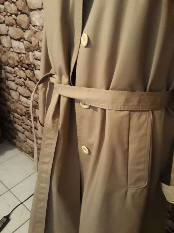 COAT - VINTAGE RUDCO RAINCOAT BEIGE WITH REMOVABLE INNER AS NEW CONDITION - SIZE 10/34/M