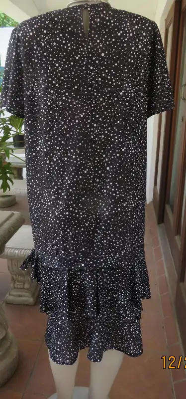 VINTAGE BLACK SILKY POLYESTER DRESS WITH WHITE DOTS WITH DOUBLE FRILLED BOTTOM - SIZE 14/38/XL.