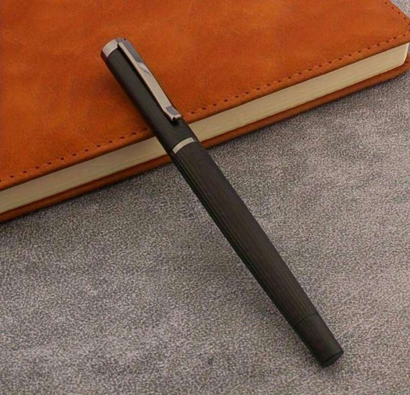 Classic Matte Black Metal Fountain Pen