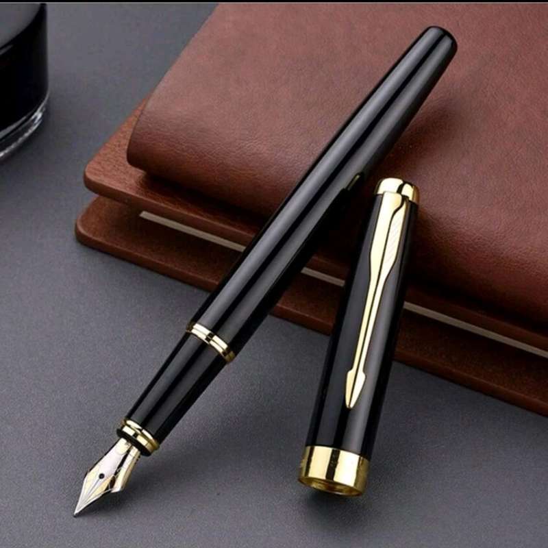 Vintage Black & Gold Fountain Pen with 12 Black Ink Refills