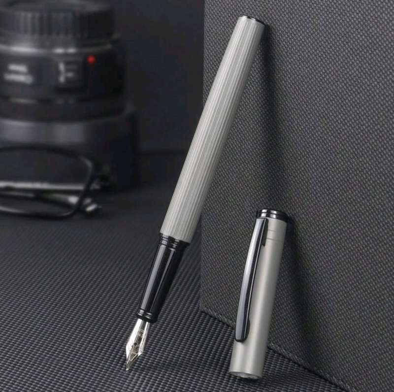 Grey Textured Metal Body Fountain Pen
