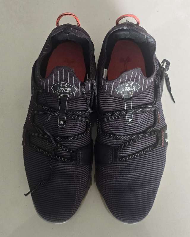 GOLF - Under Armour UA HOVR Tour SL Spikeless Golf Shoes (Size 9.5)