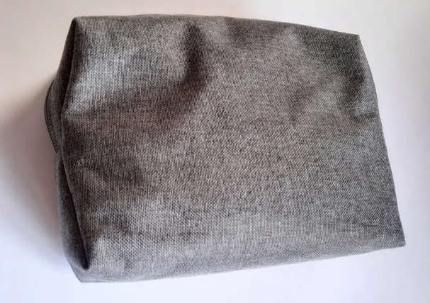 Bvlgari Emirates Exclusive Business Class Amenity Pouch