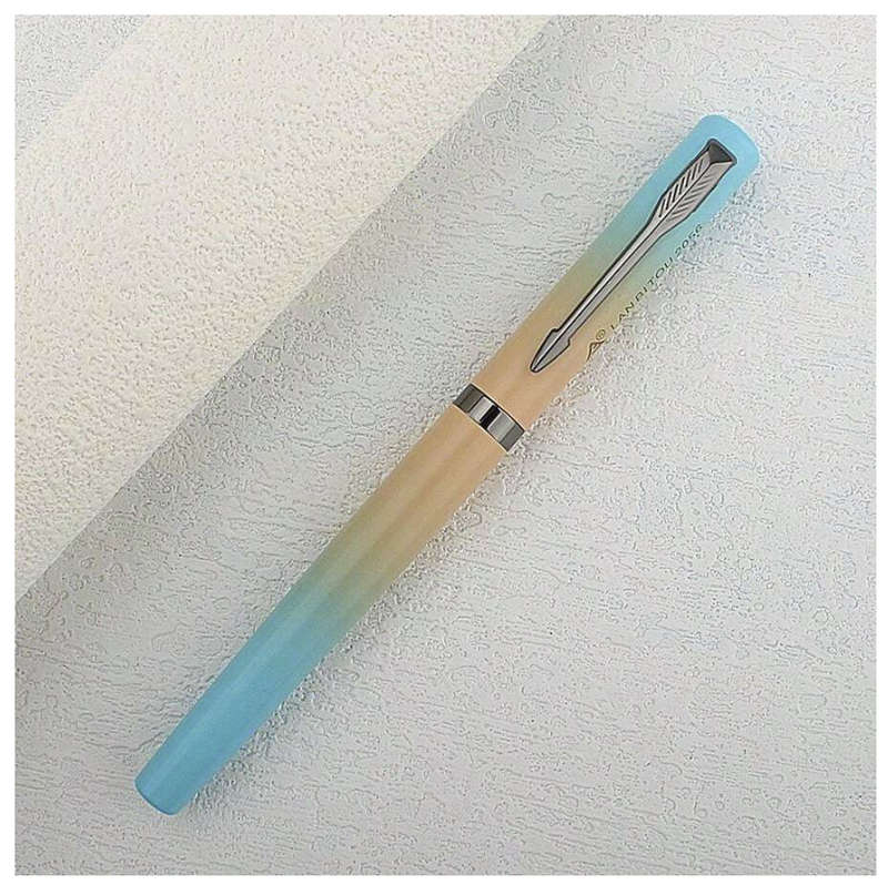 Luxury Fountain Pen with 0.77mm Tungsten Nib (Blue / Yellow)