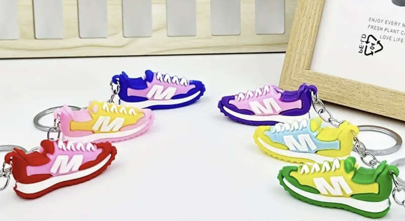 Mini Cute Cool Sneaker Keychain (RED)