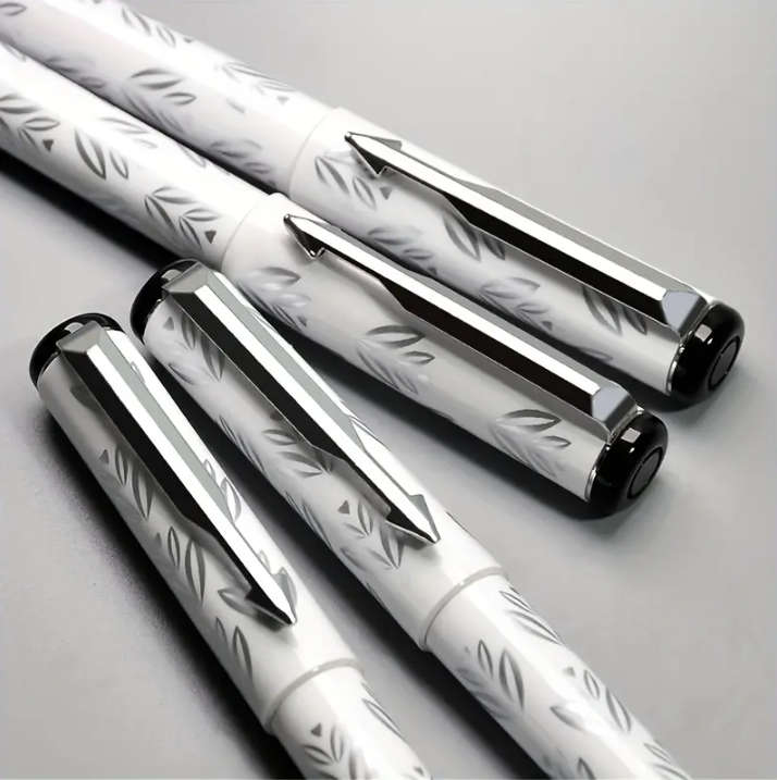 Fashionable 0.5mm Ballpoint Pen