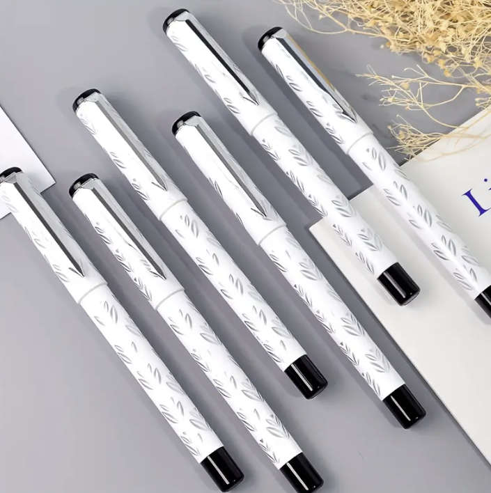 Fashionable 0.5mm Ballpoint Pen