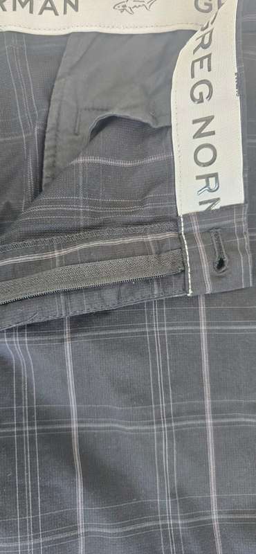 ***GOLF*** Greg Norman Pinstripe Shorts (Black) - Size 40