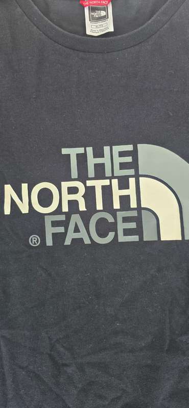 The North Face T-Shirt - Black (Size XL)