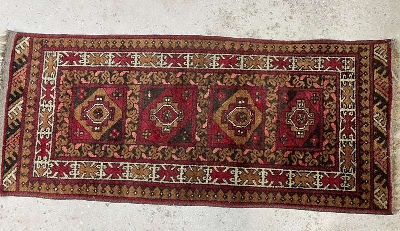Persian runner 130x60cm