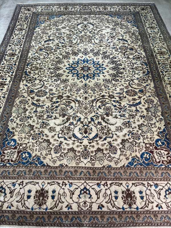 Persian Carpet - Naein 345x250 cm