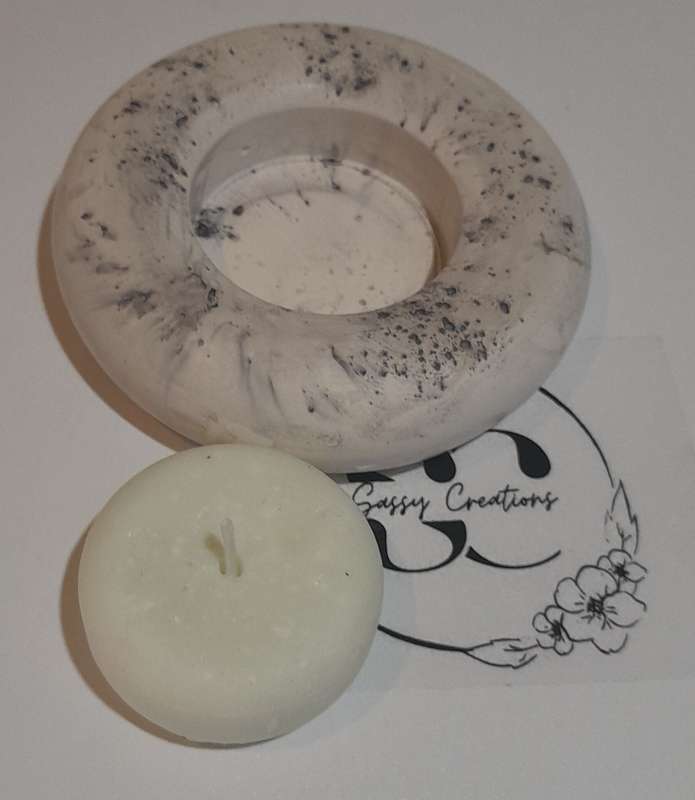 Tea Light Candle Single with Donut Holder
