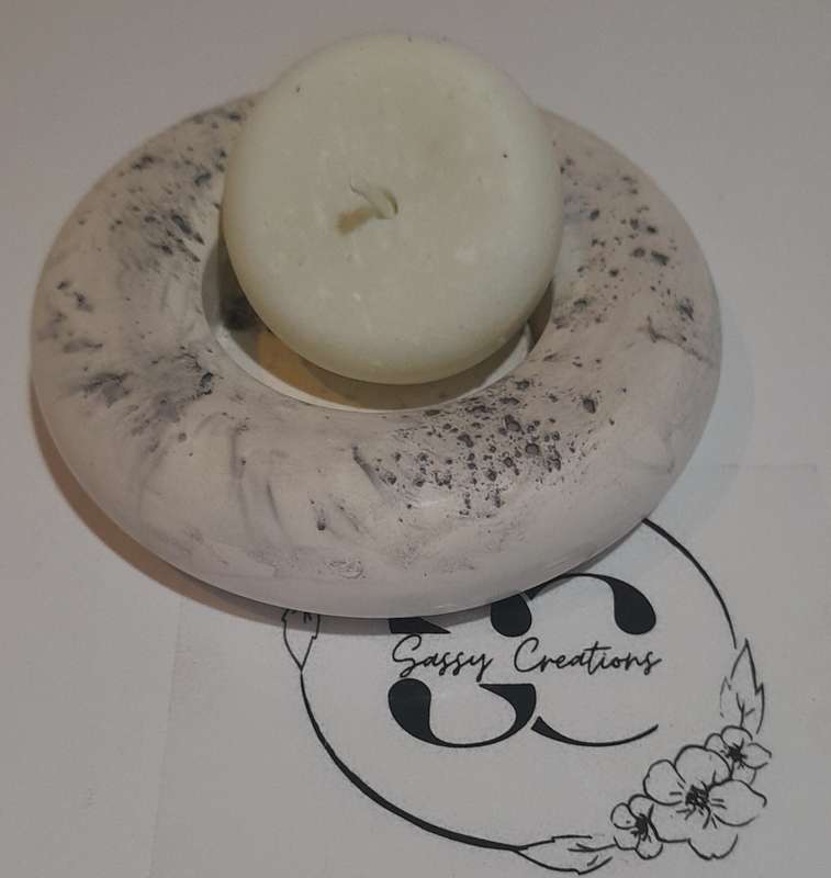 Tea Light Candle Single with Donut Holder