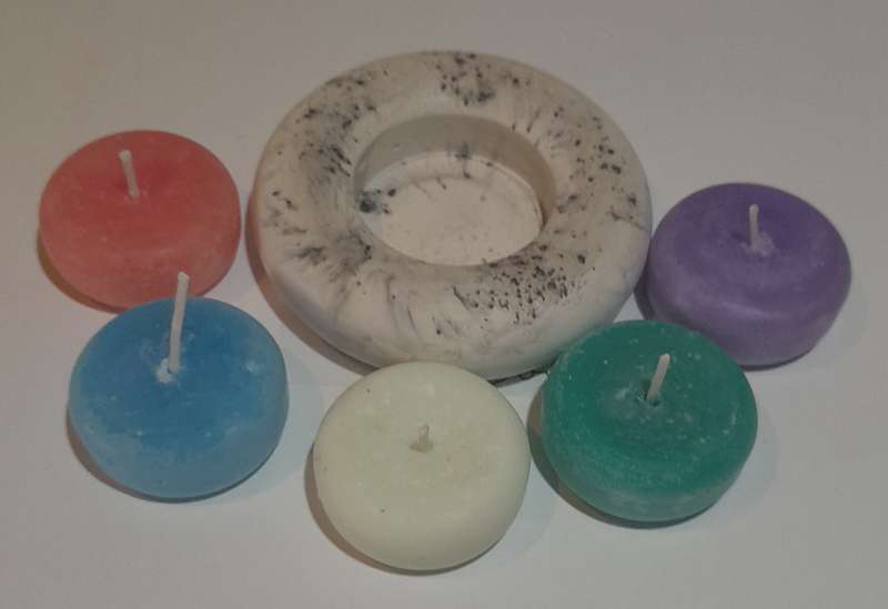Tea Light Candle Single with Donut Holder