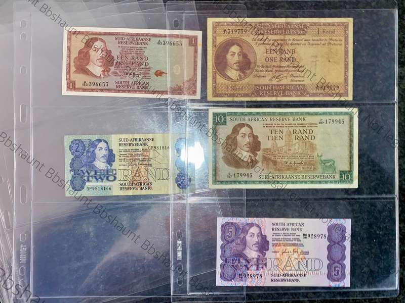 Banknote Stiff Plastic Sleeves - 3 Pocket sleeve (1 bid takes all 10 sleeves) banknotes incl