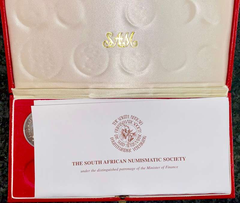 SOUTH AFRICA PROOF SET SILVER R1 TO 1/2 CENT -- 1977 -- IN RED SA MINT BOX