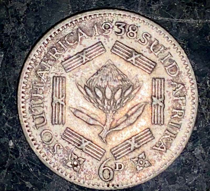 S A UNION SILVER 6D SIXPENCE -- 1938 --