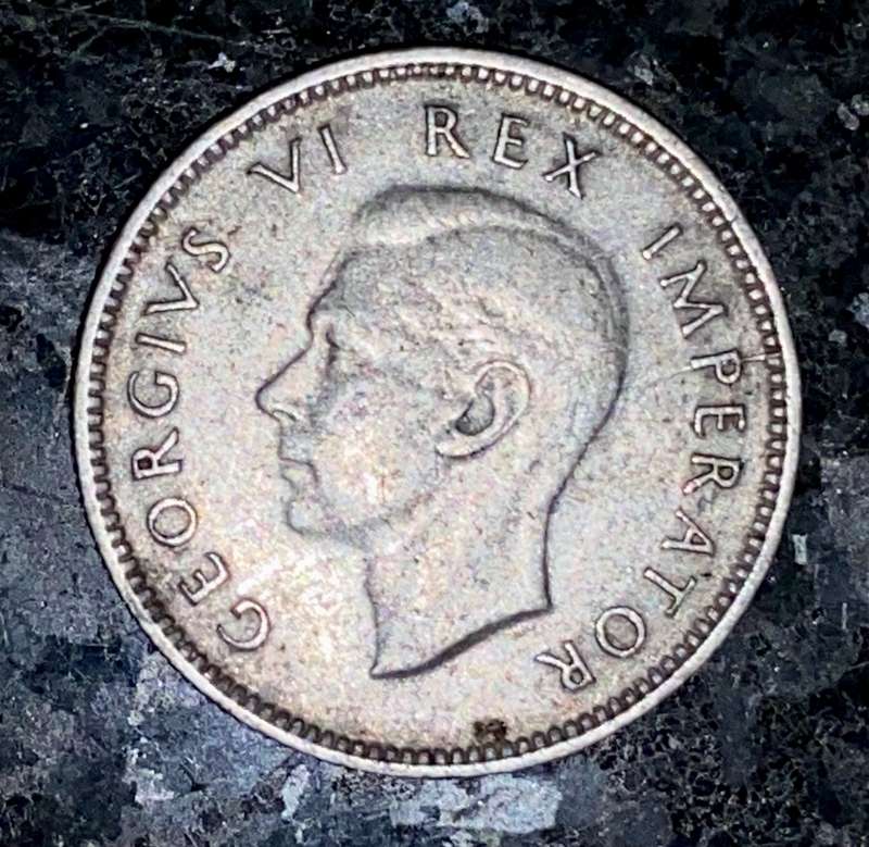 SA Union 1945 silver 6d sixpence