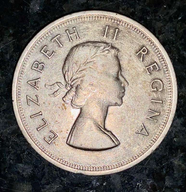 SA Union silver 5 shillings 1954 low mintage only 17040