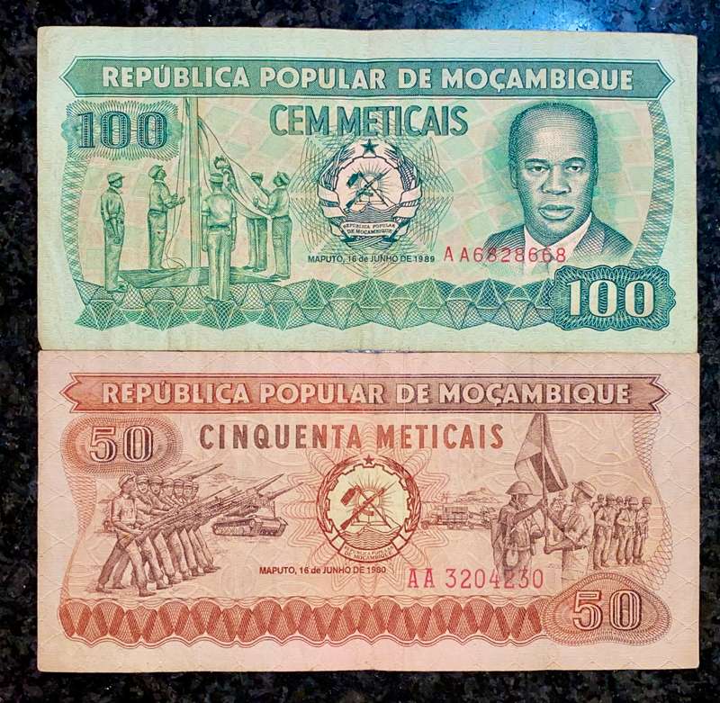 Mozambique 100 meticas & 50 meticas 1980/89 (1 bid takes all)