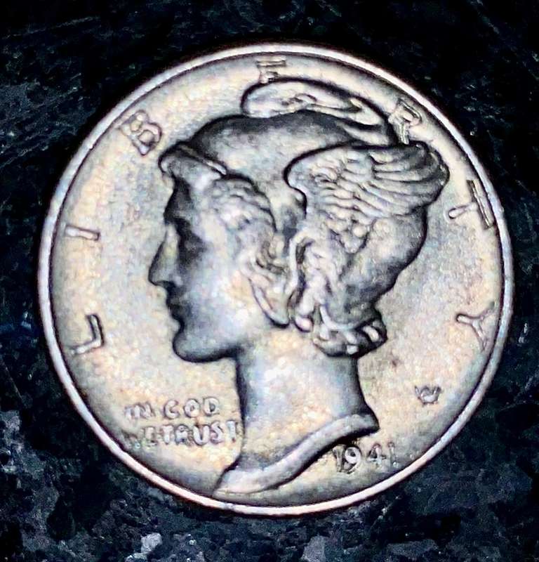 USA 1941 WW2 -- 1 DIME -- good condition 900 silver