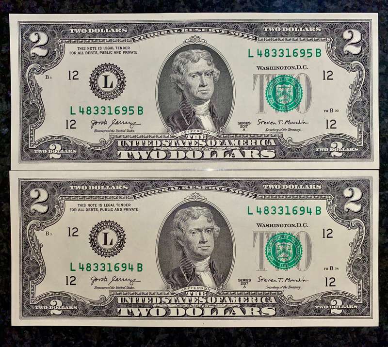 USA 2 dollars in sequence 695-694 San Francisco Federal mint 2017 UNC(1 bid takes all)