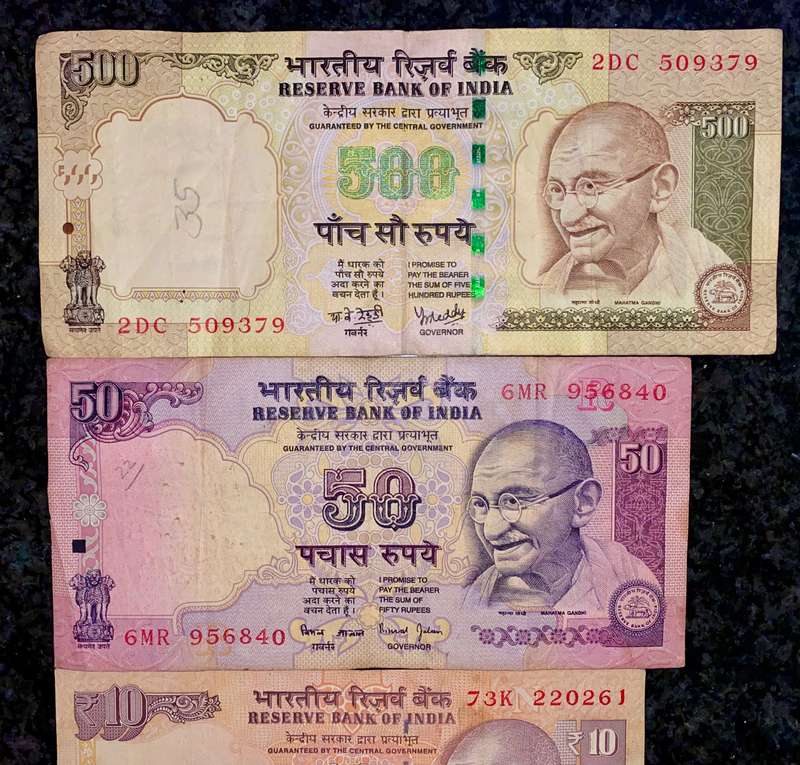India set 500 rupees to 1 rupees nd (1 bid takes all)