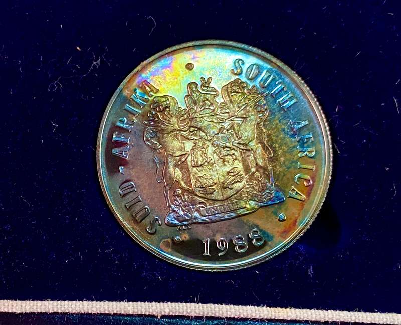 South Africa Proof set silver R1 to 1 cent with extra nickel R1 - 1988 blue SA mint box + box cover