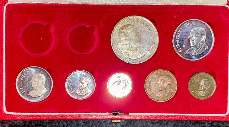 South Africa Proof set silver R1 TO 1 cent 1968 red SA mint box