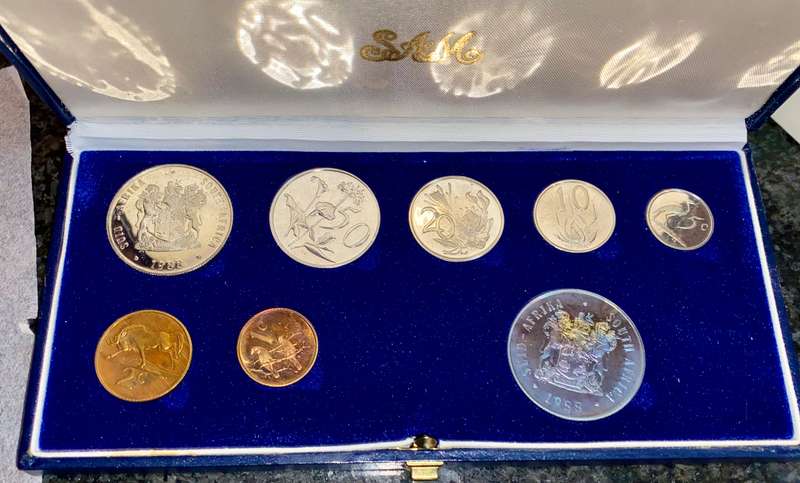 South Africa Proof set silver R1 TO 1 cent + nickel R1 - 1988 blue SA mint box with cover