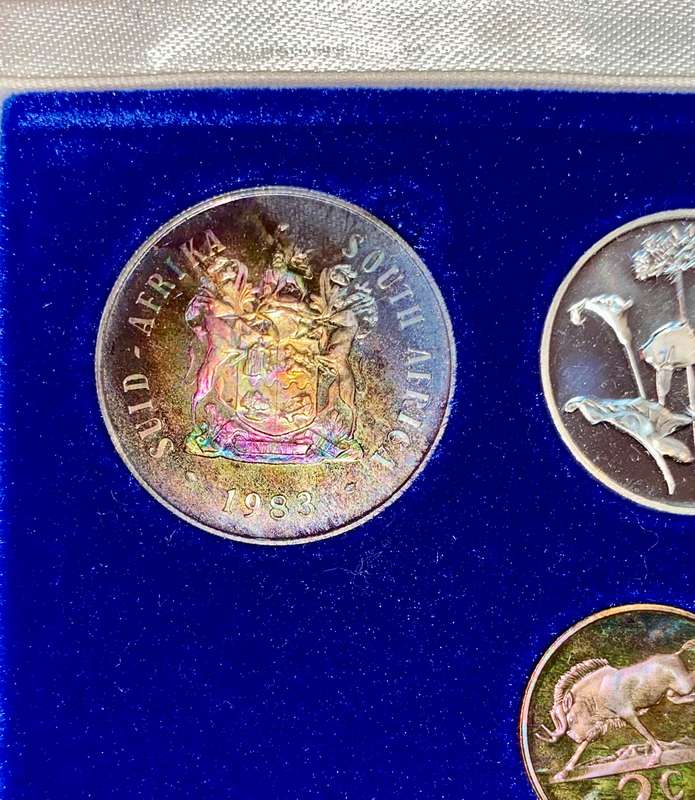 South Africa Proof set silver R1 (amazing rainbow toning) TO 1/2 cent 1983 blue SA mint box