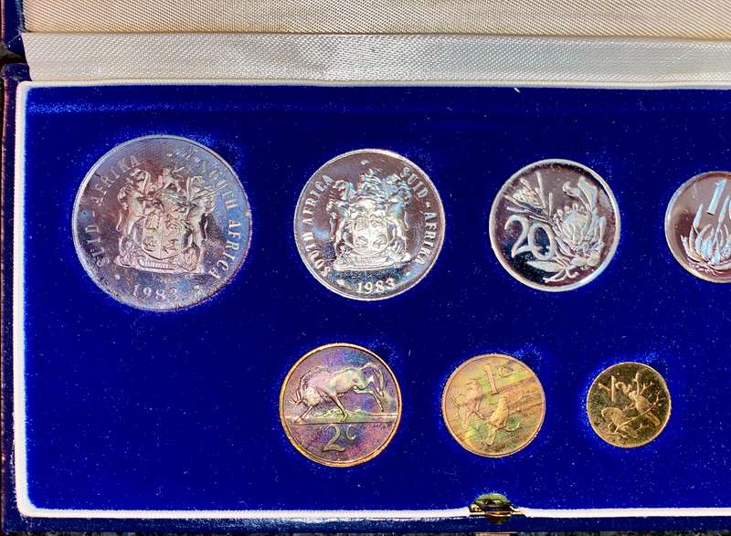 South Africa Proof set silver R1 TO 1/2 cent 1983 blue SA mint box