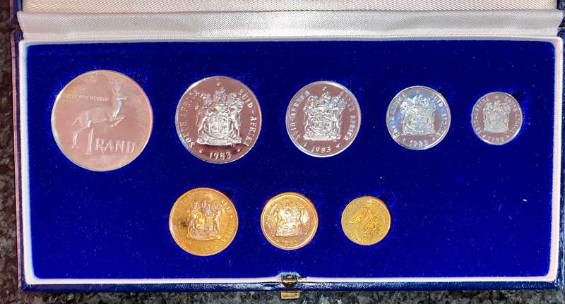 South Africa Proof set silver R1 TO 1/2 cent 1983 blue SA mint box