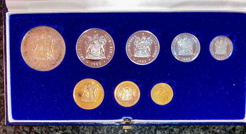 South Africa Proof set silver R1 TO 1/2 cent 1983 blue SA mint box