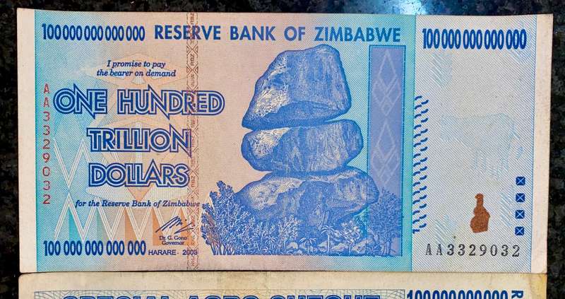 Zimbabwe Set - 100 Trillion dollars & 100 Billion dollars 2008 - 100% Authentic (1 bid takes all)