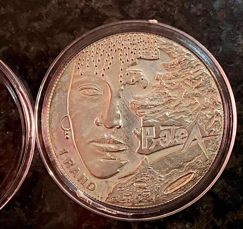 South Africa. Silver R1 Uncirculated - Women of South Africa - low mintage 983