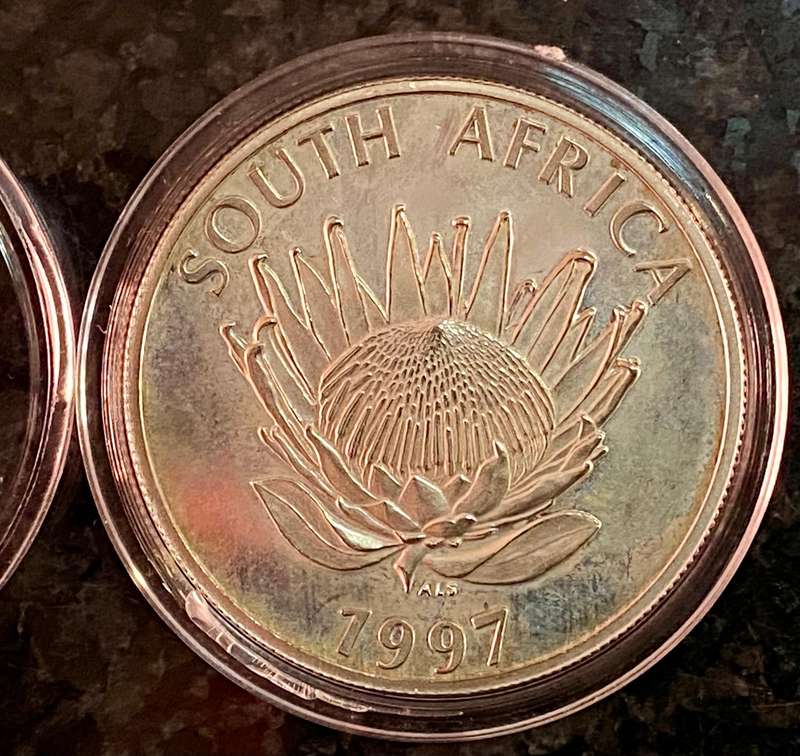 South Africa. Silver R1 Uncirculated - Women of South Africa - low mintage 983