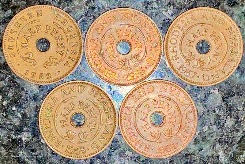Rhodesia/Nyasaland & Southern Rhodesia set 1/2 penny 1952-1964(1 bid takes all)