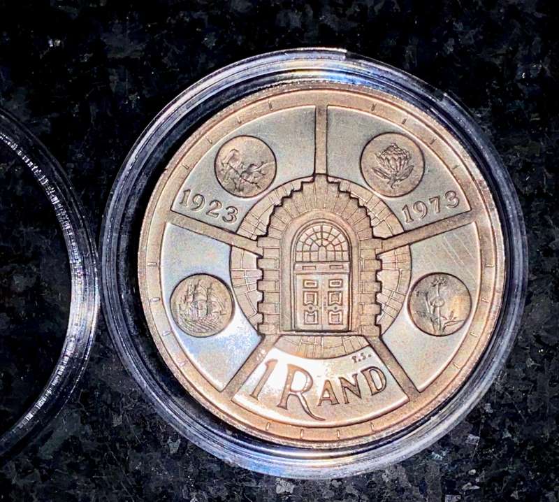 SOUTH AFRICA SILVER UNC R1 -- 1974 -- 50TH ANNIVERSARY OF SA MINT IN CAPSULE