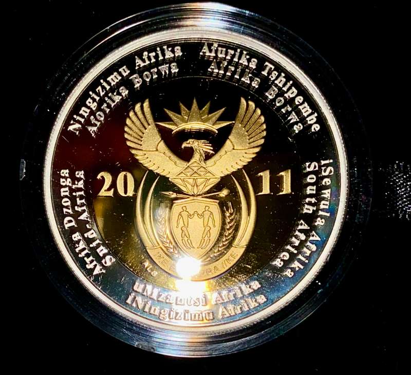SOUTH AFRICA SILVER R5 -- 90TH ANNIVERSARY OF SARB 2011 STERLING SILVER WITH GOLD PLATE WITH CERT