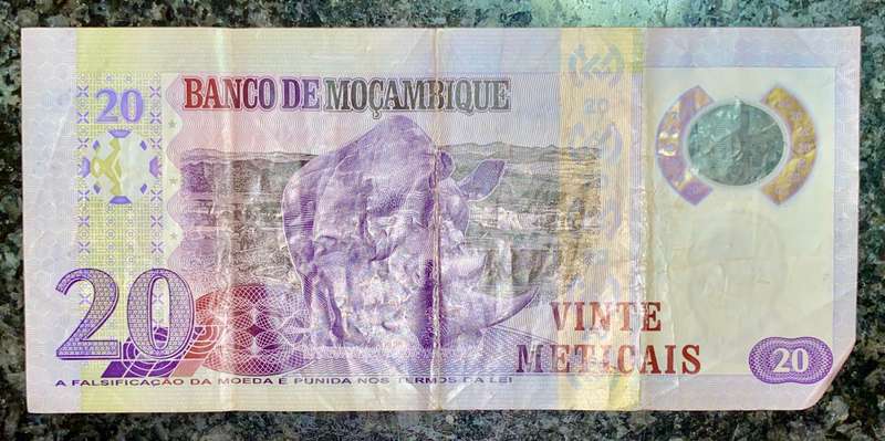 MOZAMBIQUE 20 METICAIS 2011 POLYMER NOTE