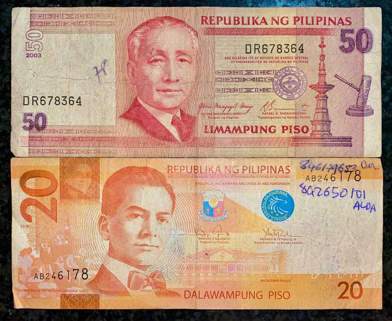 PHILIPPINES SET 50 PISO 2003 % 20 PISO 2010(1 BID TAKES ALL)